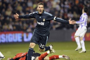 开云官方网页登录-中国篮球明星赵睿个人品牌影响力持续扩大，中国篮球运动员赵睿