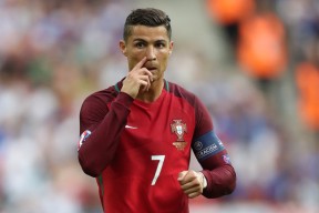 开云入口-全国青少年“篮球趣味挑战”赛在青岛精彩展开，推广全民健身，青少年篮球邀请赛