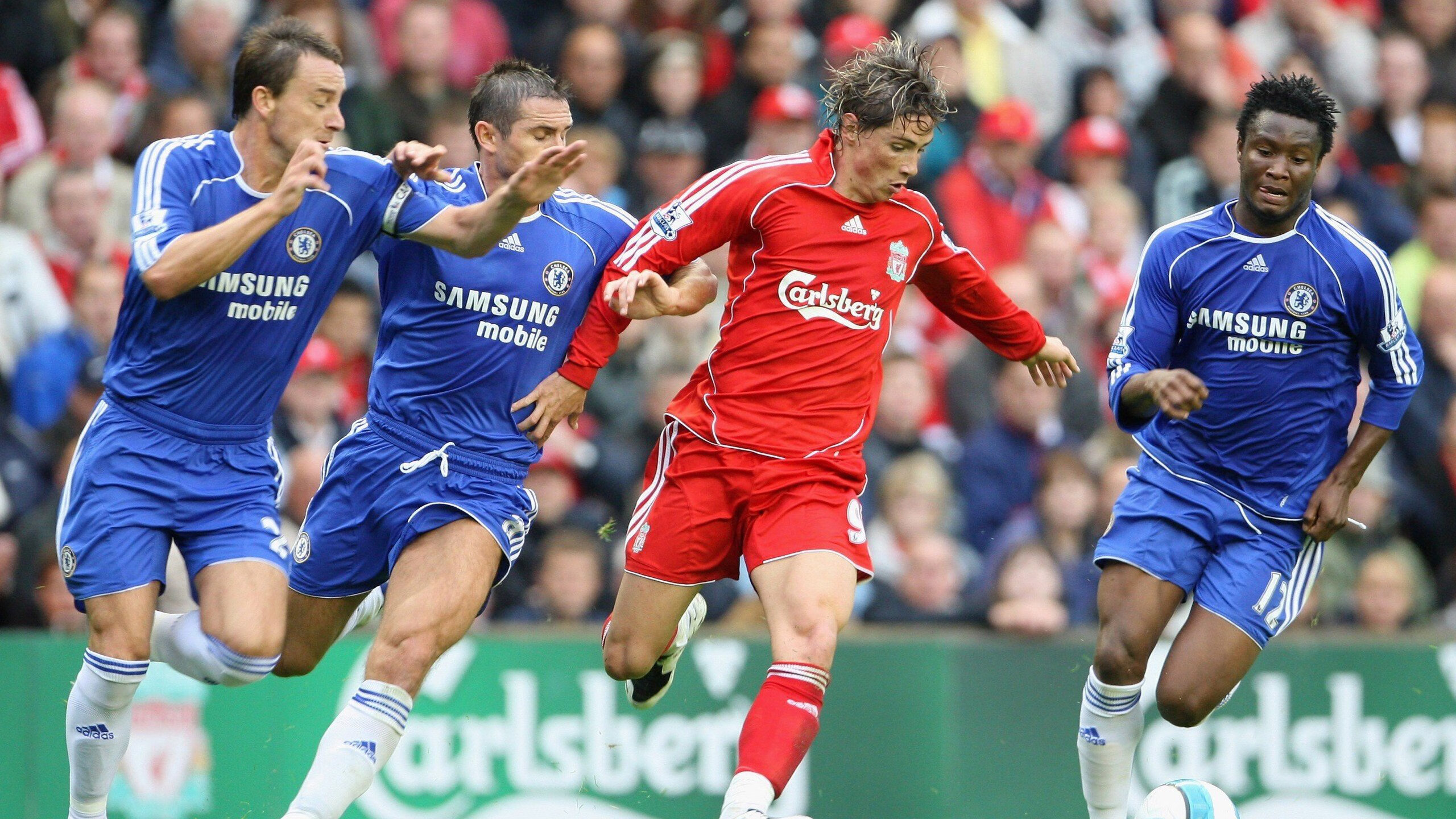 球员如何在防守端避免换防失位，怎样防守控球队员